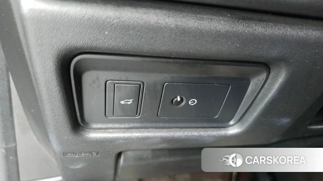 Land Rover Discovery Sports id 4233202 из Кореи 10