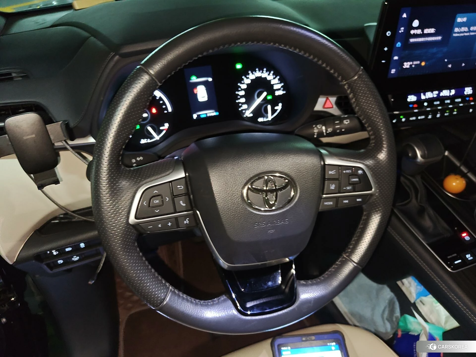 Toyota Saina id 4499129 из Китая 10