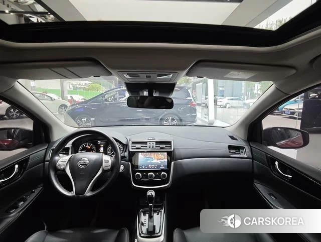 Nissan TIIDA id 4215580 из Китая 10