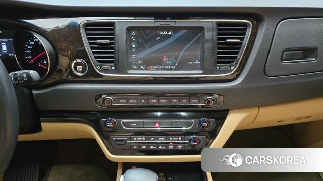 Kia The New Carnival id 4610527 из Кореи 10