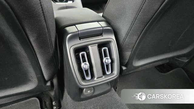 Polestar Polestar 2 id 4753752 из Кореи 10