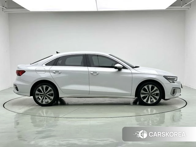 Audi A3 id 4298550 из Китая 10