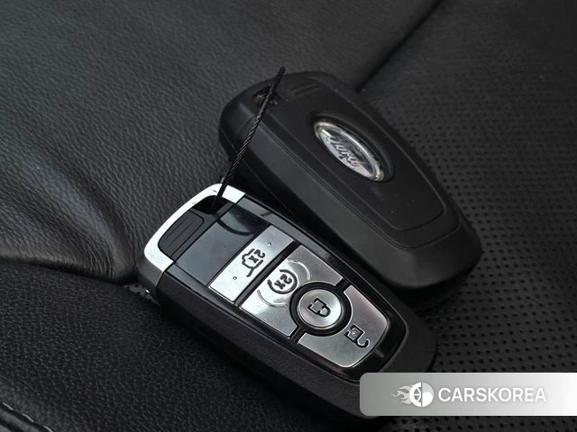 Ford Explorer 6th Generation id 3800796 из Кореи 10