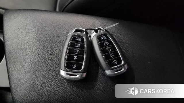 Hyundai Avante (CN7) id 3463997 из Кореи 10