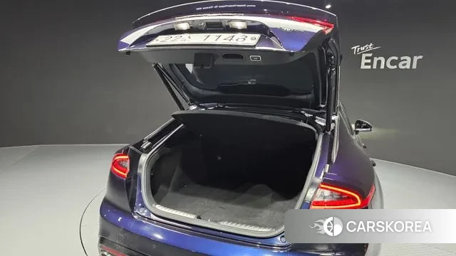 Kia Stinger id 3636465 из Кореи 10