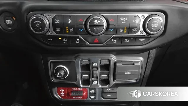 Jeep Gladiator (JT) id 3534737 из Кореи 10