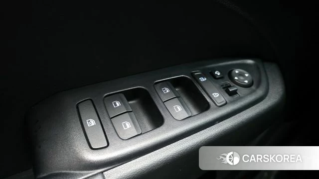 Hyundai Venue id 4377583 из Кореи 10
