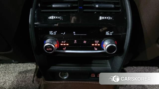 BMW 5 Series (G30) id 3844578 из Кореи 10