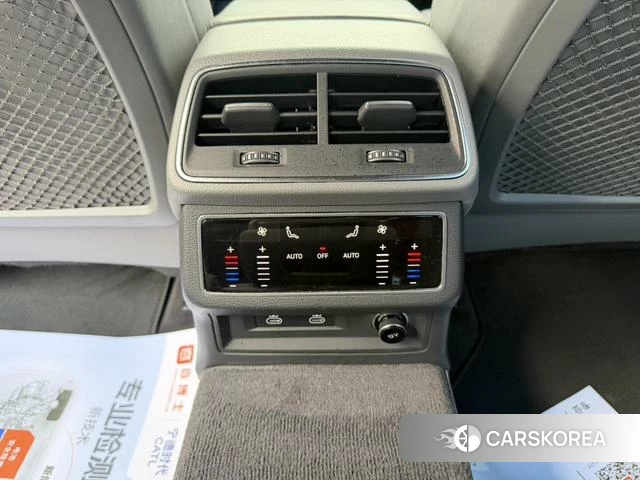 Audi A6L id 4208430 из Китая 10