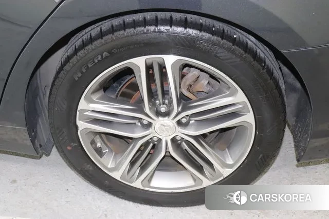 Hyundai Grandeur IG id 3391786 из Кореи 10