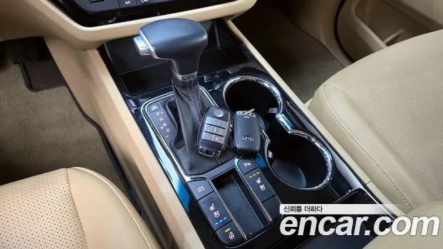 Kia The New Carnival id 2760212 из Кореи 10