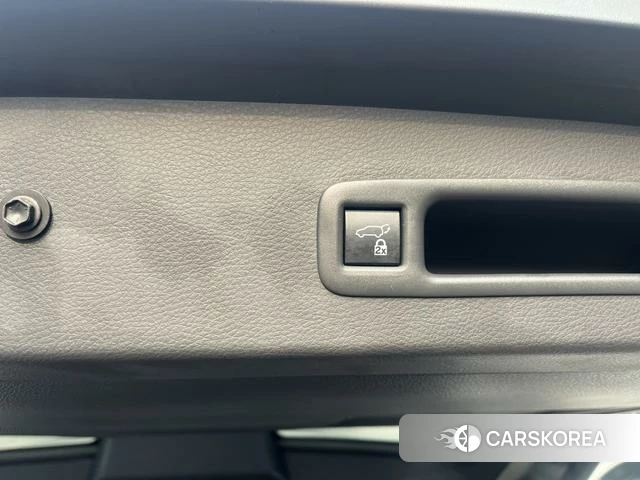 Toyota Grevia id 4261113 из Китая 10