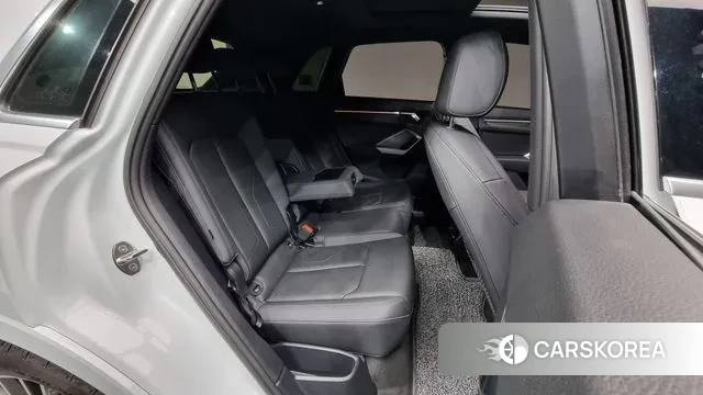 Audi Q3 (F3) id 2884632 из Кореи 10