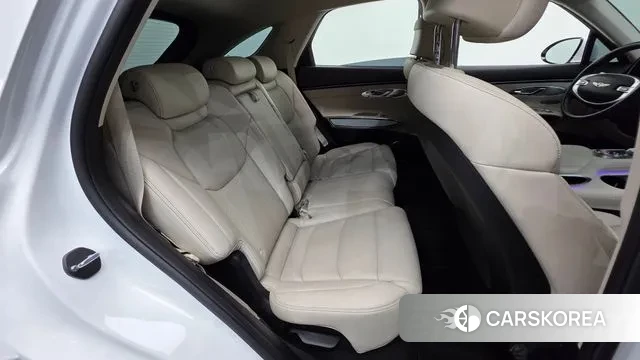 Genesis GV70 id 3758222 из Кореи 10