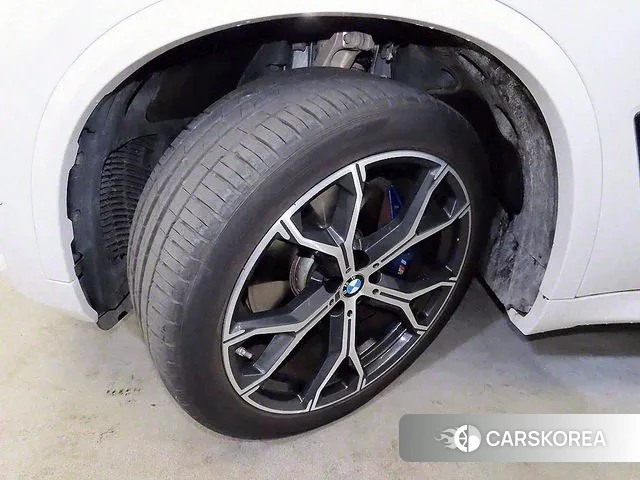 BMW X5 (G05) id 3075975 из Кореи 10