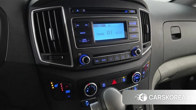 Hyundai The New Grand Starex id 3861364 из Кореи 10