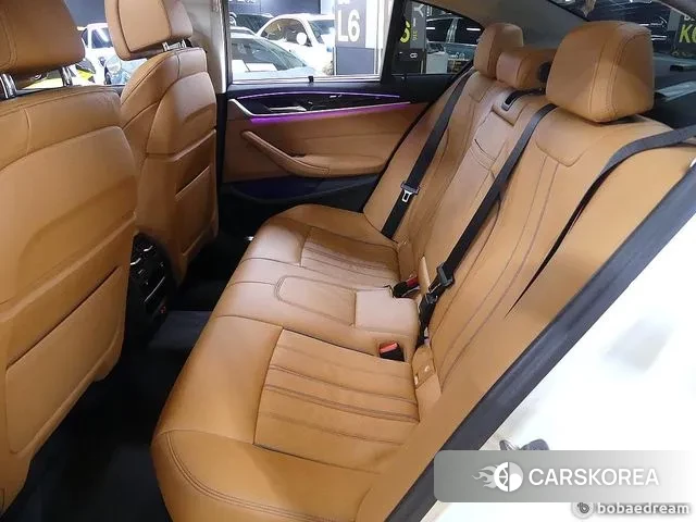 BMW 5 Series (G30) id 3458137 из Кореи 10