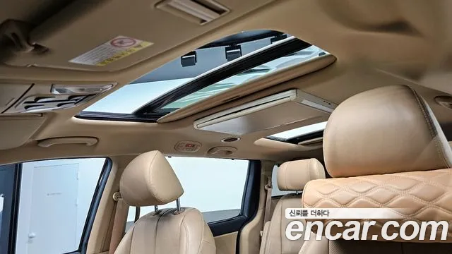 Kia The New Carnival id 2712272 из Кореи 10