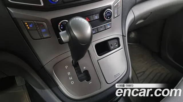 Hyundai The New Grand Starex id 2759407 из Кореи 10