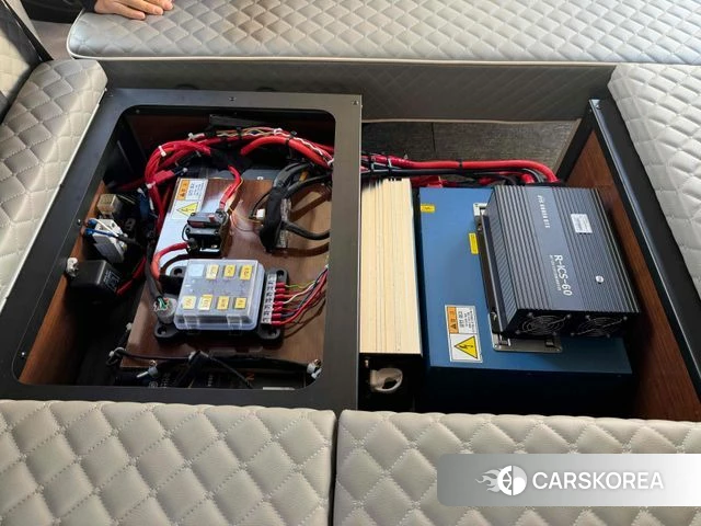 Hyundai The New Grand Starex id 3857362 из Кореи 10