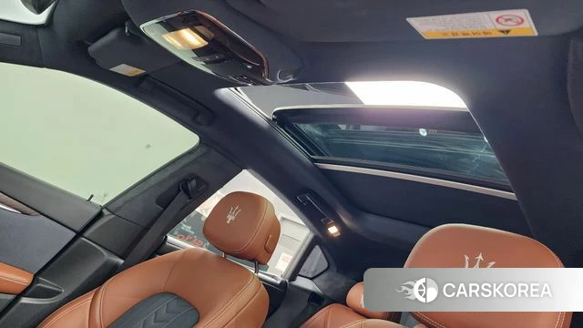 Maserati Levante id 4610045 из Кореи 10