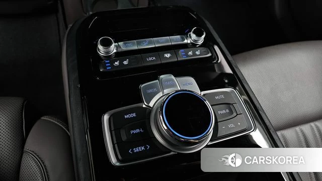 Genesis G90 id 4713130 из Кореи 10