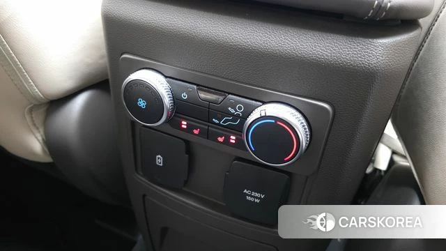 Ford Explorer 6th Generation id 3812157 из Кореи 10