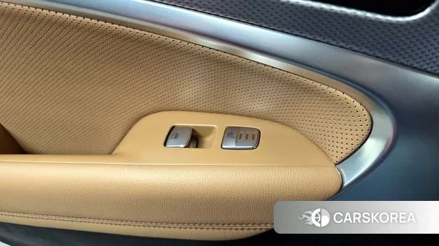 Genesis The New G70 id 3753346 из Кореи 10