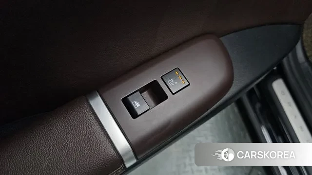 Hyundai Grandeur (GN7) id 3420793 из Кореи 10