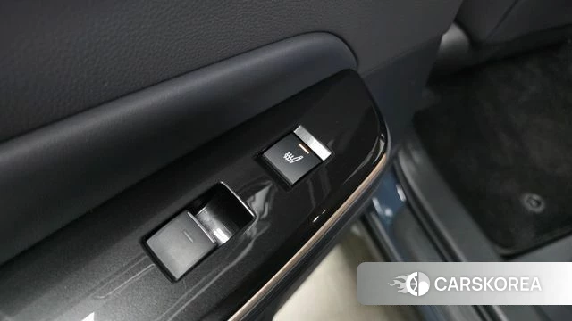 Toyota Crown Crossover id 4560221 из Кореи 10