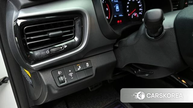 Kia Stonic id 3861262 из Кореи 10