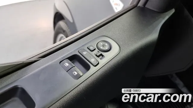 Hyundai Staria id 2849112 из Кореи 10