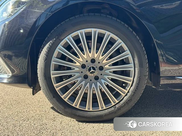 Mercedes-Benz E-class id 4272445 из Китая 10