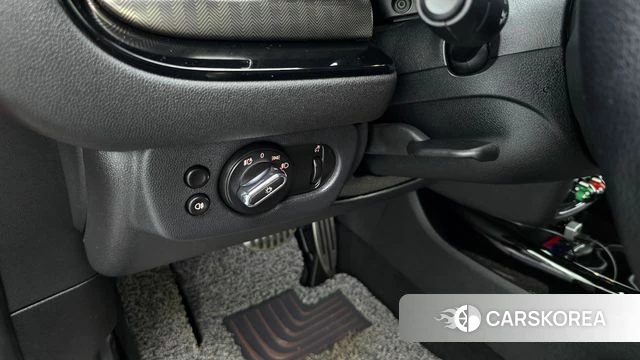 Mini Cooper S Clubman id 4694093 из Кореи 10