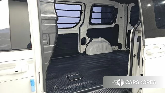 Hyundai Staria id 4202699 из Кореи 10