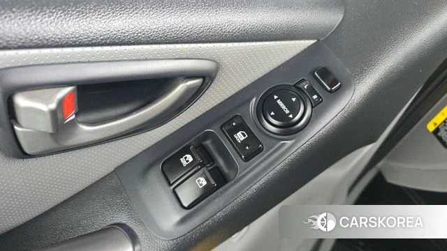 Hyundai The New Grand Starex id 3829234 из Кореи 10