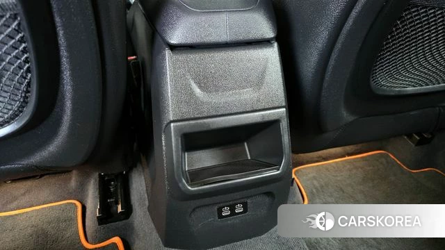 BMW 1 Series (F40) id 3843227 из Кореи 10