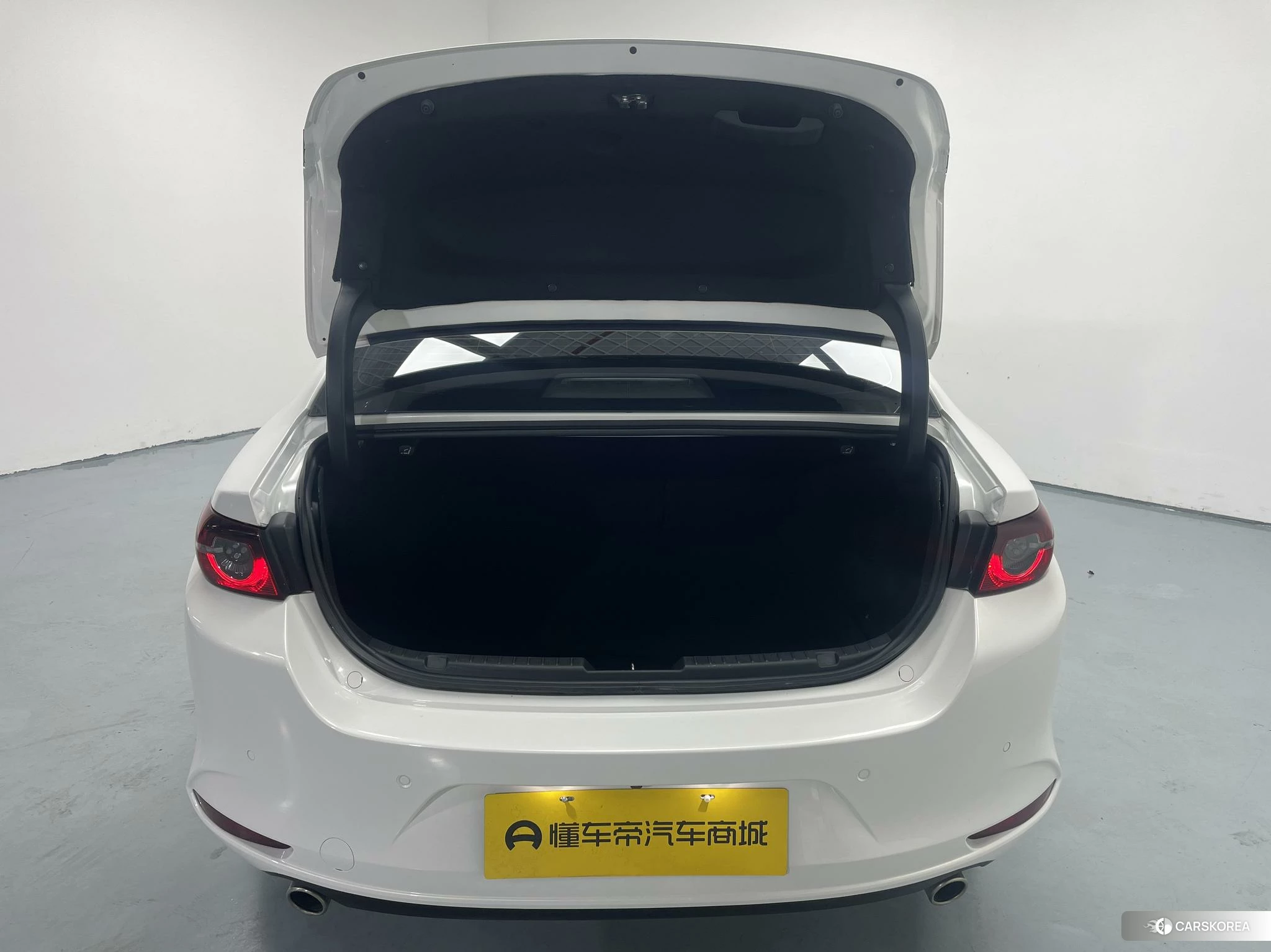 Mazda 3 id 4486445 из Китая 10