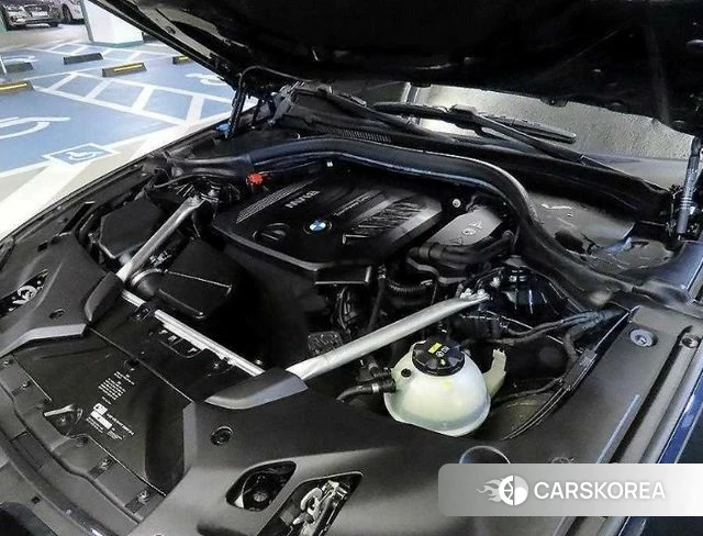 BMW 5 Series (G30) id 4357107 из Кореи 10
