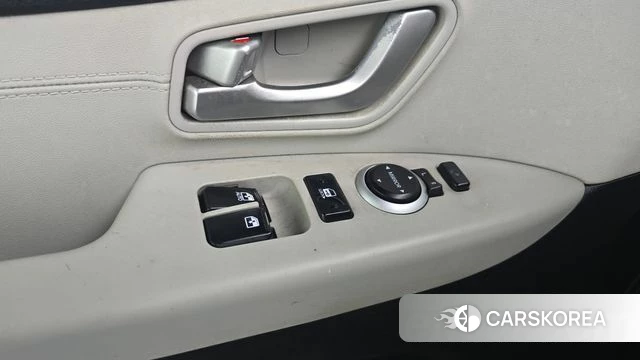 Hyundai The New Grand Starex id 3911200 из Кореи 10