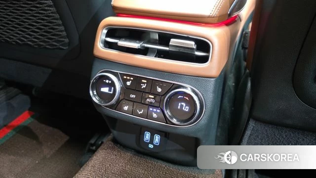 Genesis GV70 id 4662038 из Кореи 10