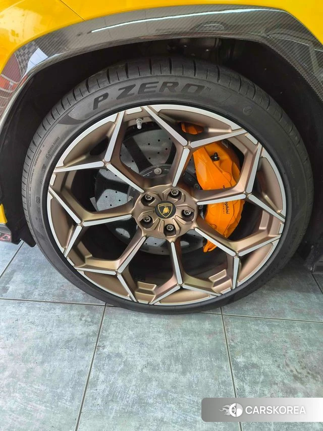 Lamborghini Urus id 4349381 из Кореи 10