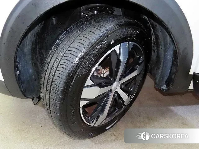 Peugeot 5008 second generation id 3344983 из Кореи 10