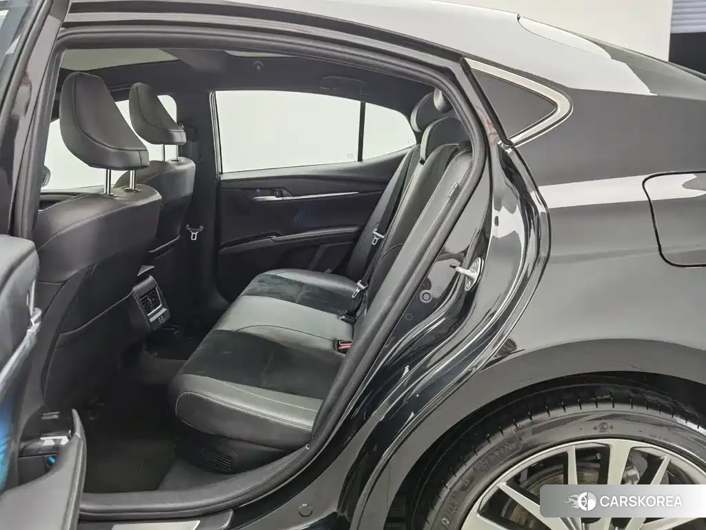Toyota Camry id 4570692 из Китая 10
