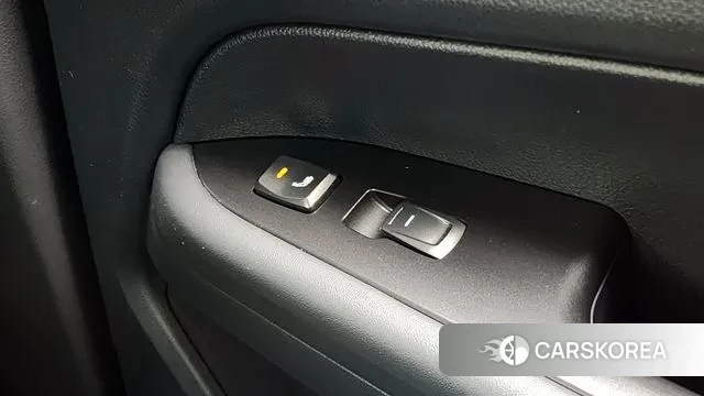 Ssangyong Rexton Sports id 3778136 из Кореи 10