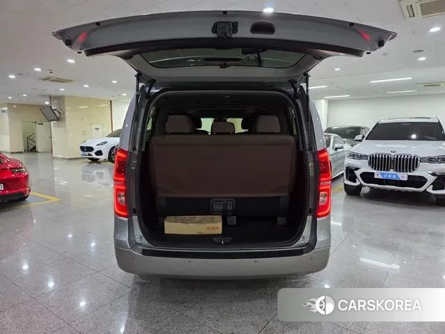 Hyundai The New Grand Starex id 3469183 из Кореи 10