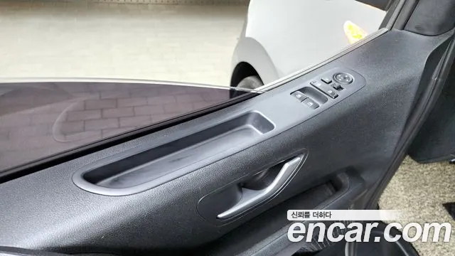 Hyundai Staria id 2659772 из Кореи 10