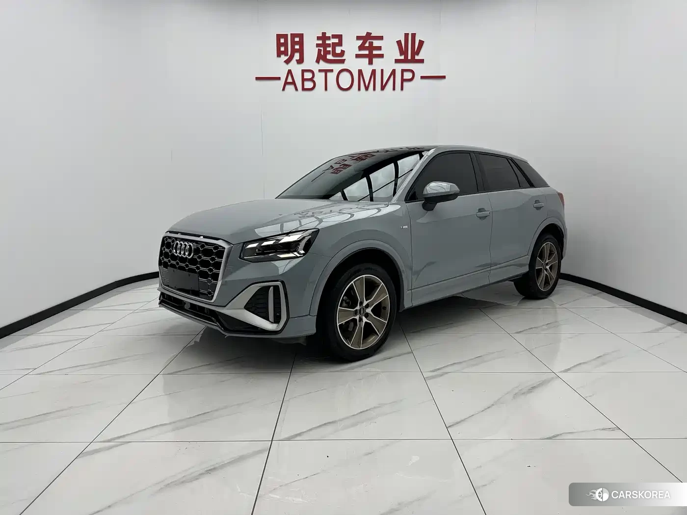 Audi Q2L id 4546407 из Китая 10