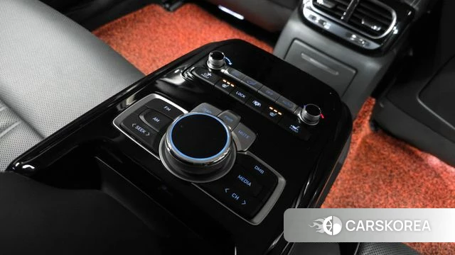 Genesis G90 id 4203736 из Кореи 10