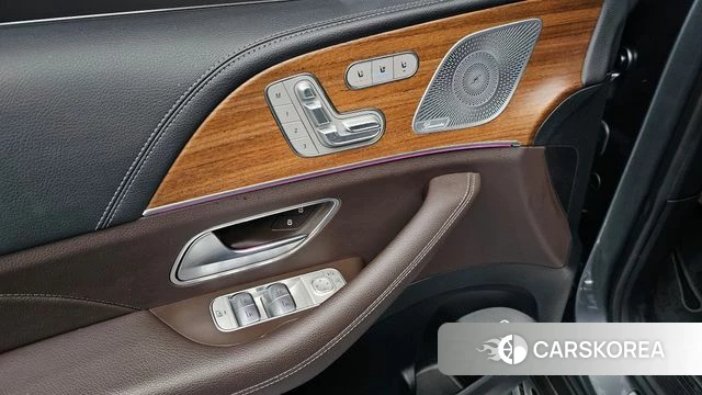 Mercedes-Benz GLS - Class X167 id 3852475 из Кореи 10